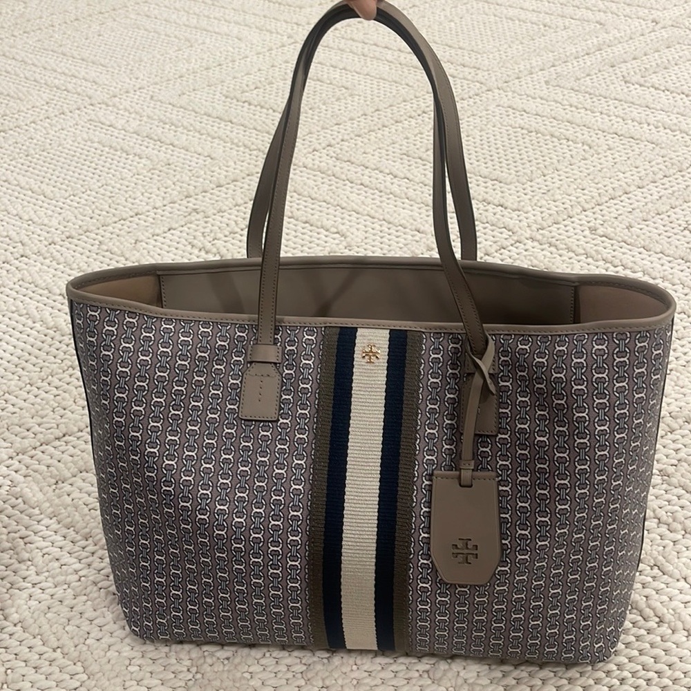 Tory Burch Ever Ready Zip Tote